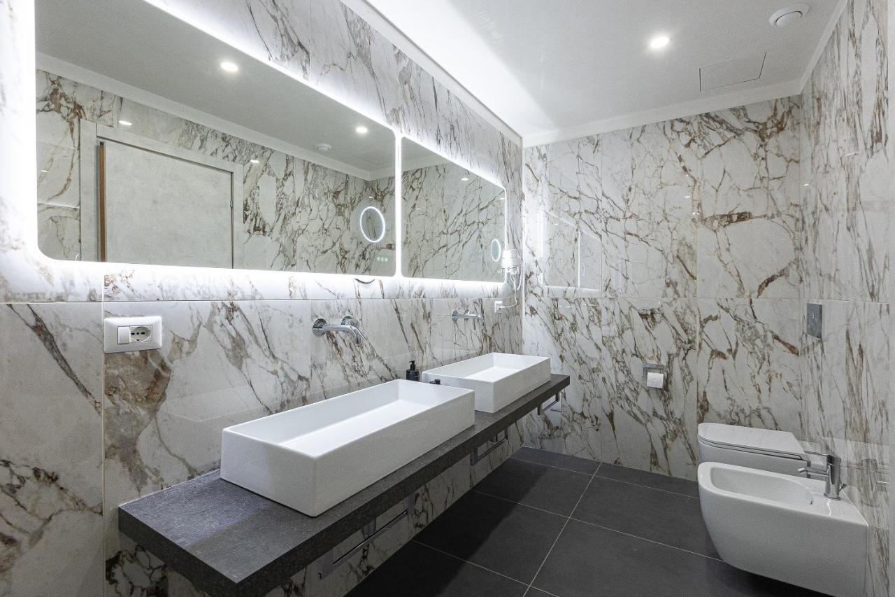 Kosmo Rome Luxury Hotel Екстериор снимка